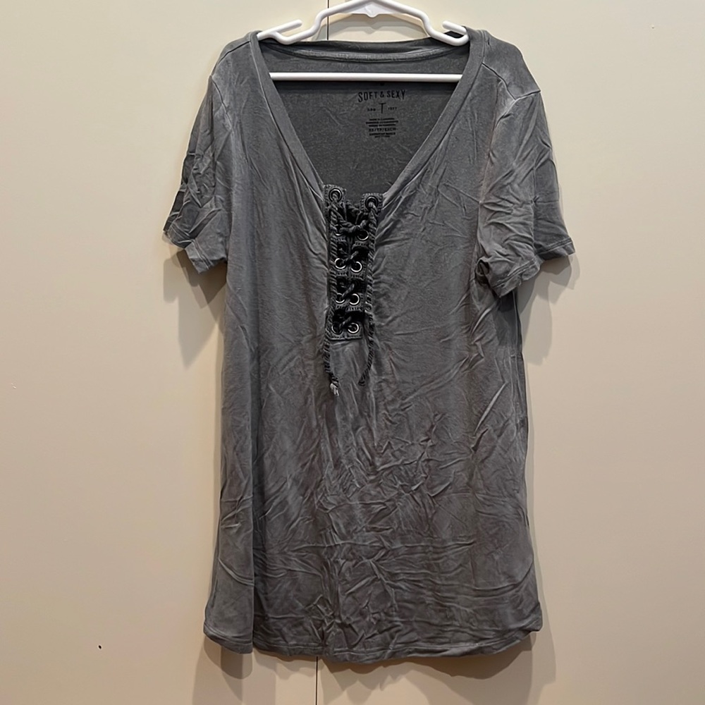 Womens tie up short sleeve top. Size womens XS